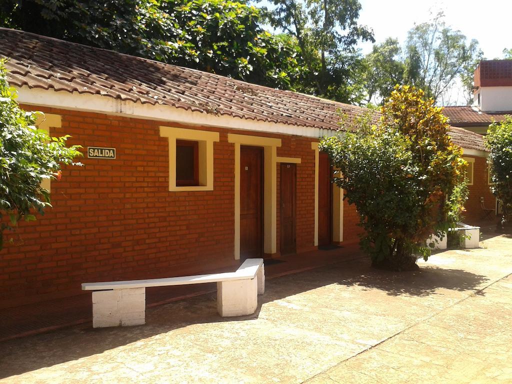 Hosteria La Cabana Puerto Iguazu Exterior photo