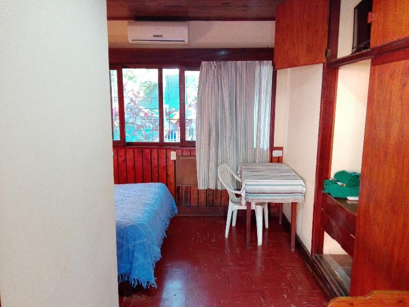 Hosteria La Cabana Puerto Iguazu Exterior photo